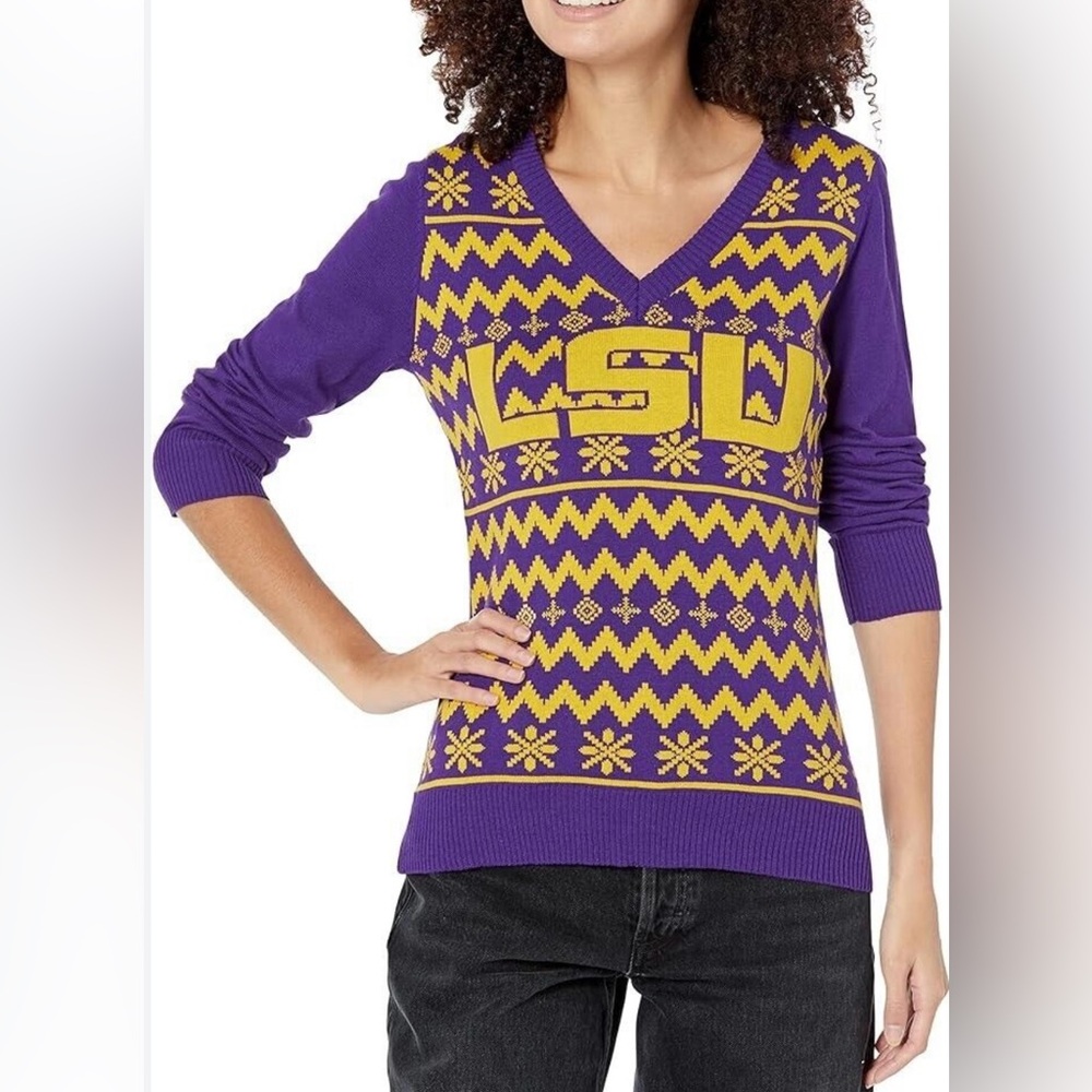 LSU sweater